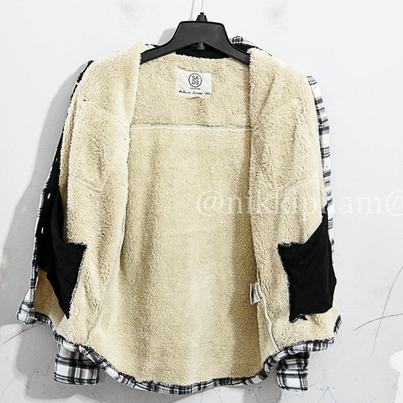 NWT Sage Ladies' Plush Shirt Jacket in White - Picture 6 of 7